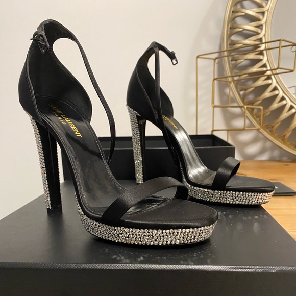 BEAUTIFUL, BLACK CRYSTALLIZED SAINT LAURENT HEELS!!!!! - Picture 3 of 10